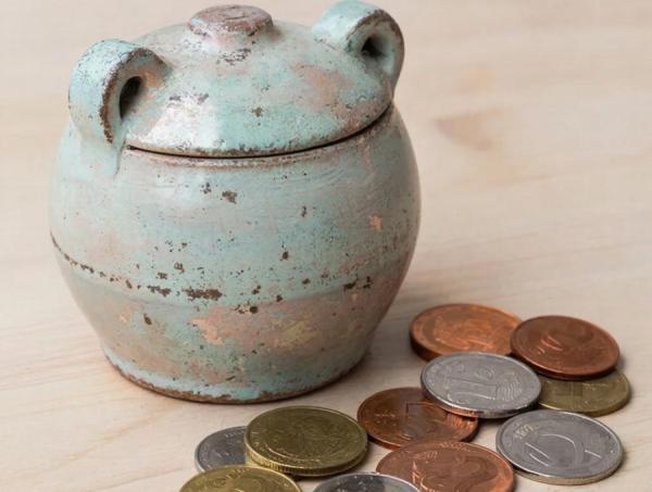 фото: Kandinsky |  Сбережениям в рублях после Нового года придет конец. Чего ожидать?