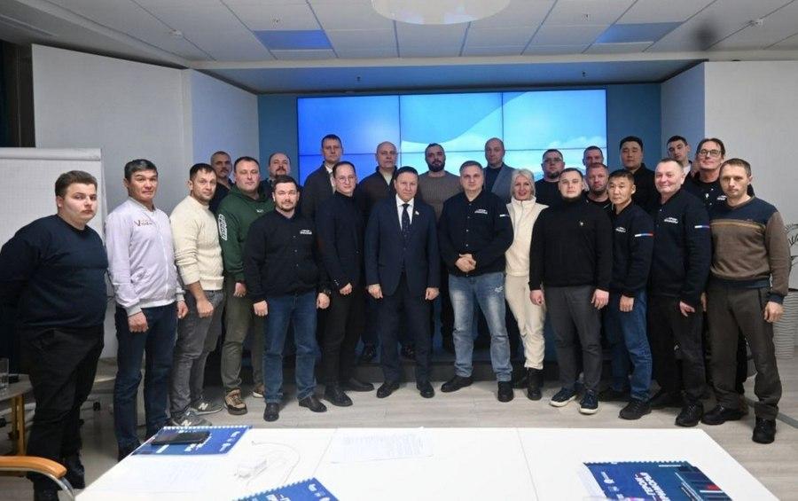 «Получился живой и заинтересованный диалог». Александр Ролик встретился с «Героями Приморья» и «Героями Чукотки»