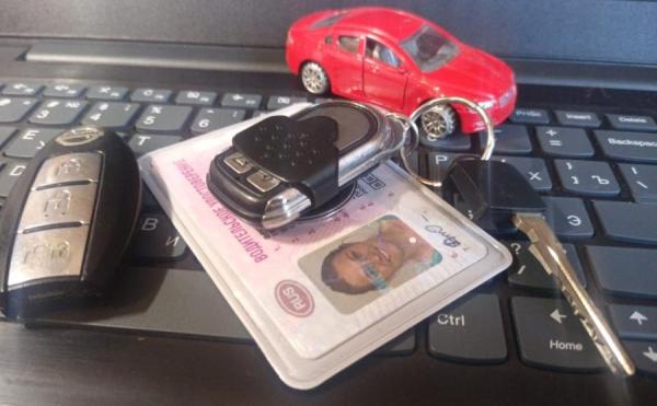 Станет законом. МВД предъявило права всем российским водителям