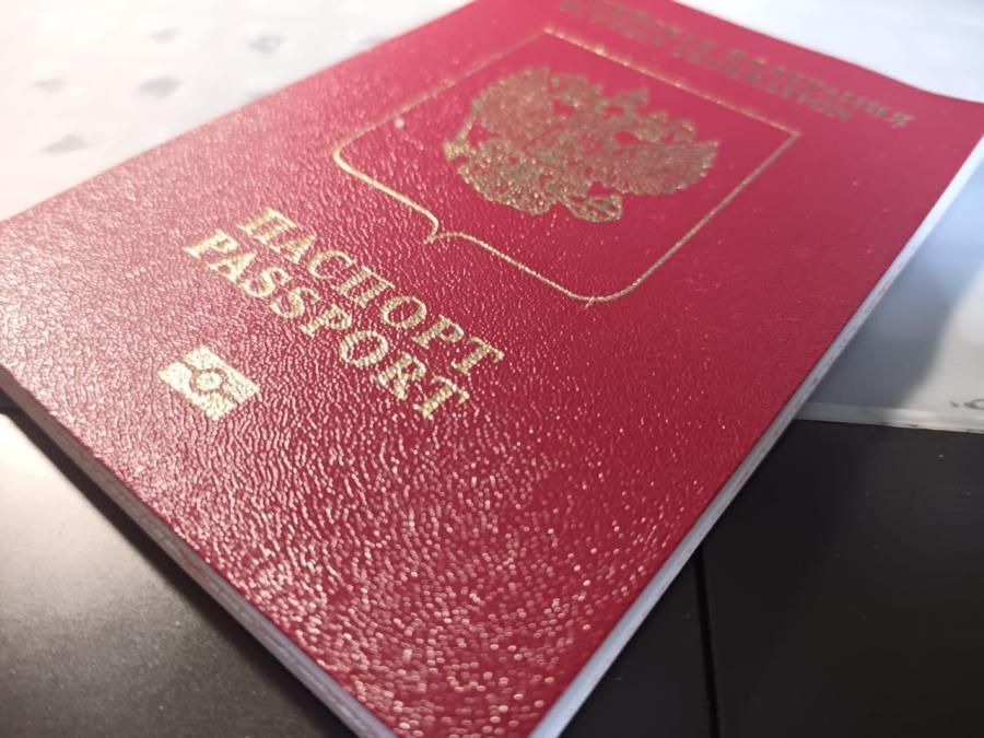 С 20 января российских детей не выпустят за границу без одного документа