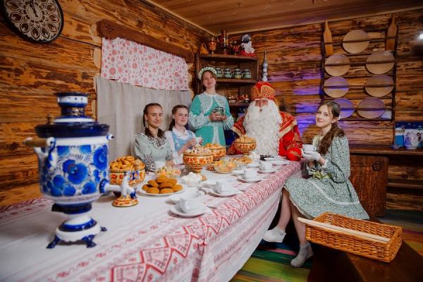 пресс-служба ПАО «Ростелеком» |  Расскажи, Снегурочка: в России вновь заработала горячая линия Деда Мороза и его помощников