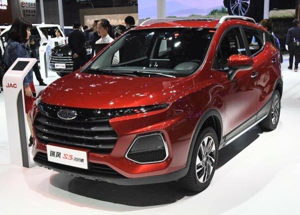 Топ-5 дешевых кроссоверов, за которые не придется переплачивать