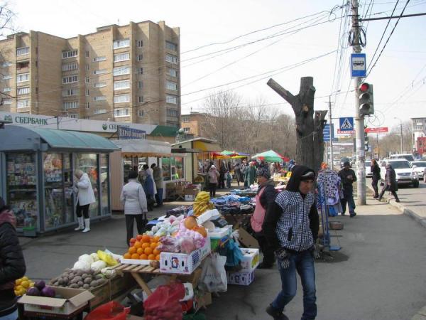В Приморье оптовой торговле разрешили не увольнять мигрантов до 1 апреля