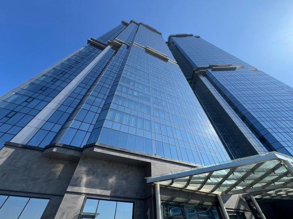 Небоскребостроение по-владивостокски. Как девелоперы берут градостроительную высоту