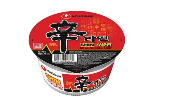 Россиянам навешают самой популярной корейской лапши. Nongshim уже идет