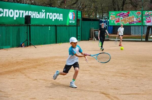 Краевые юношеские соревнования откроют юбилейный теннисный турнир на «Кубок Славда»