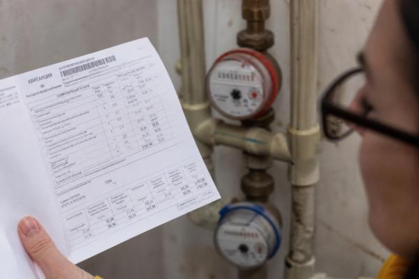 Почему тем, у кого в квартире счетчики, повысят плату за услуги ЖКХ