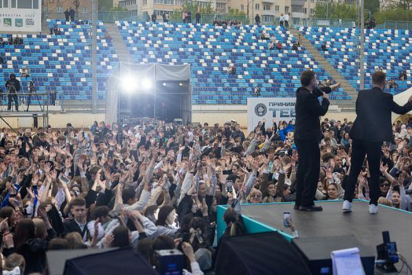 Последний звонок-2026 во Владивостоке: кто выступит и что нужно знать