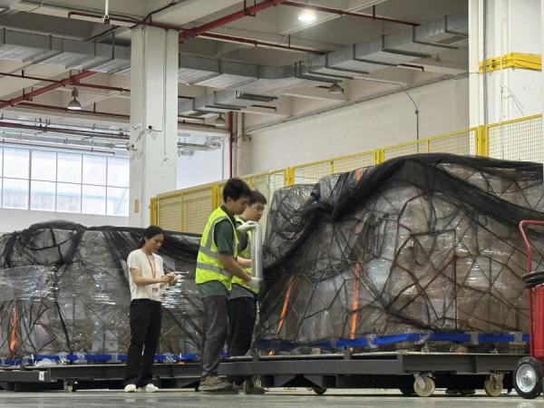 FESCO и ATC Global Logistics организовали комплексную авиаперевозку 21 тонны груза из Китая в Россию через логистический хаб