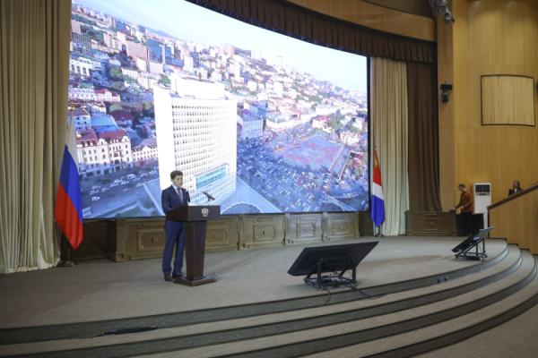 Главная площадь Владивостока изменится. Битва архитектурных гигантов уже началась